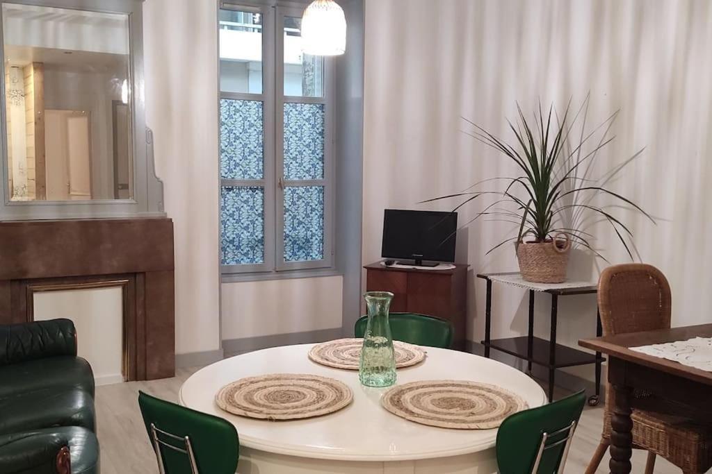 Appartement Cosy A 2 Pas Des Rues Pietonnes شالو سور سون المظهر الخارجي الصورة